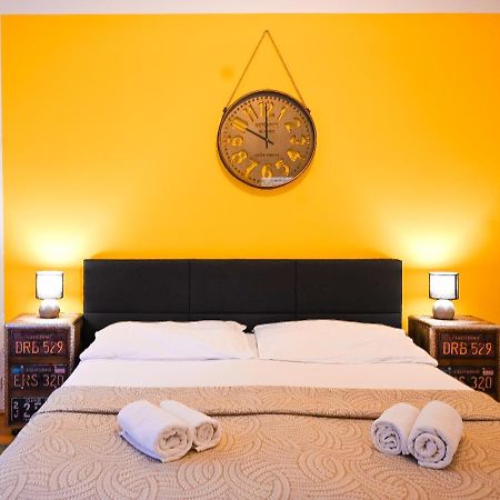 Backpacker Apartment Hofburg Відень Екстер'єр фото